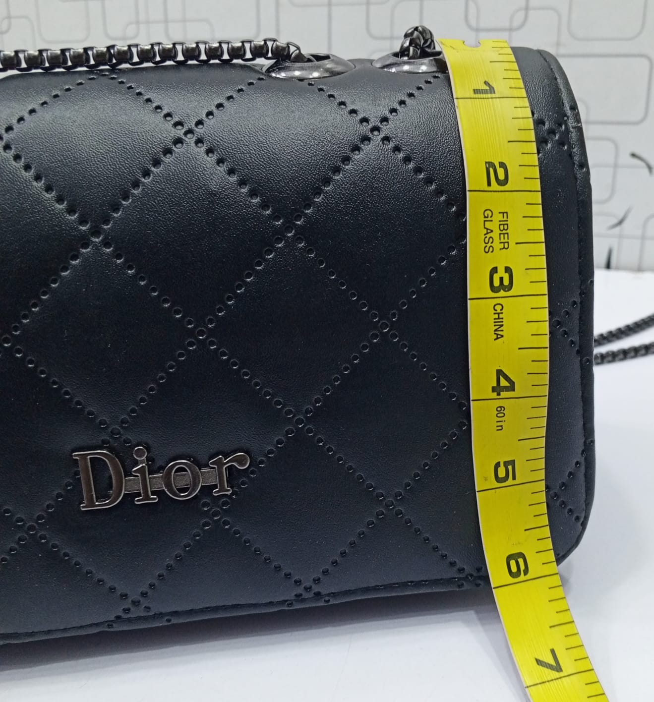 Master Quality Dior Cross Body Bag for Girls!