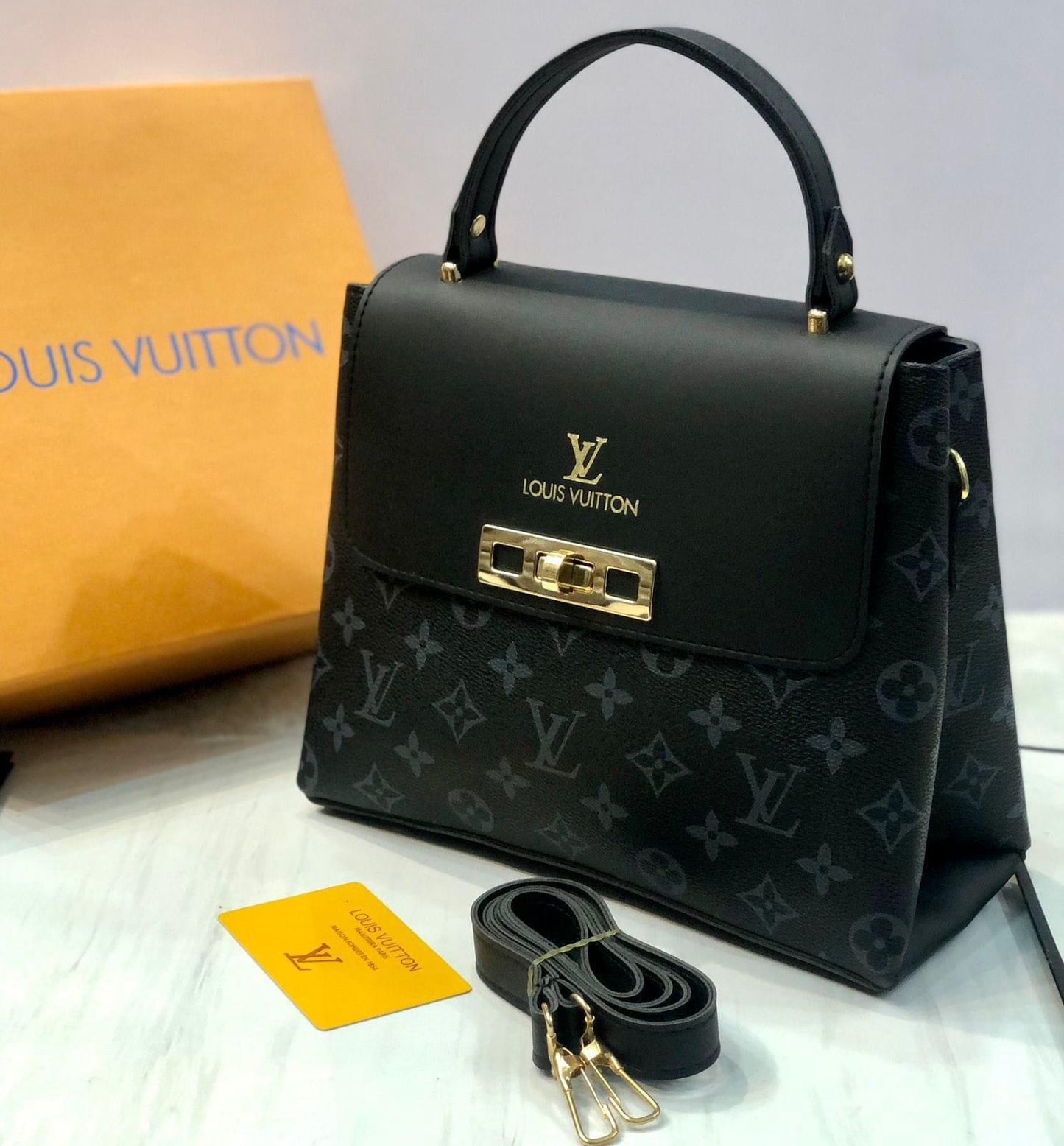 High Quality Louis Vuitton Bag With Metal Lock On Flap